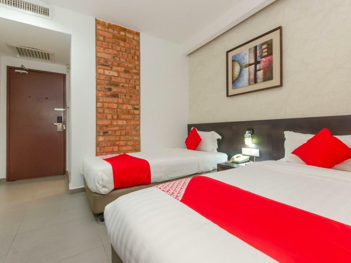 Malacca Oyo 1164 Hotel 906 Kota Laksamana מראה חיצוני תמונה